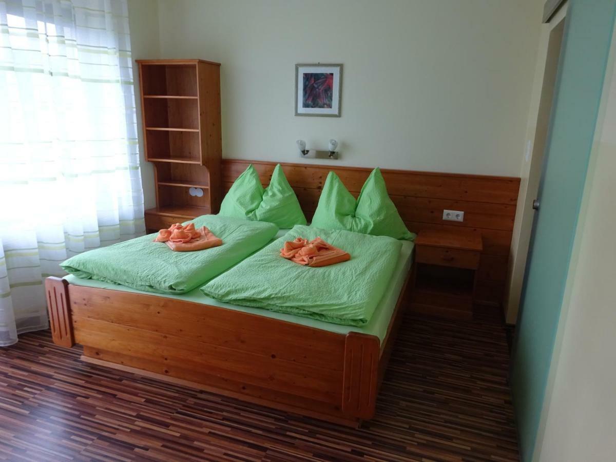 Appartement - Ferienwohnungen - Gaestehaus Gabriele Drobollach am Faakersee Buitenkant foto