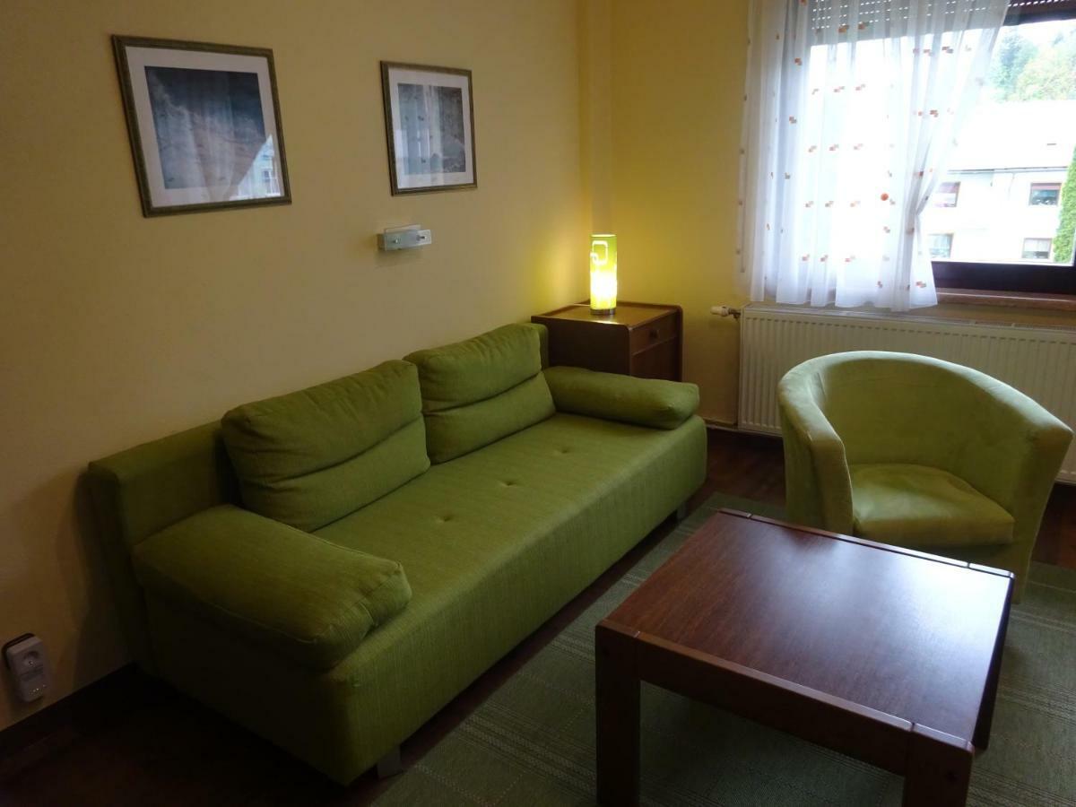 Appartement - Ferienwohnungen - Gaestehaus Gabriele Drobollach am Faakersee Buitenkant foto